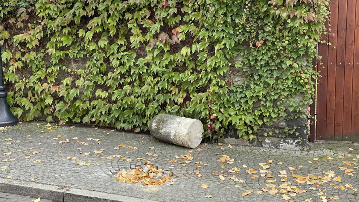 Unansehnlich, unwirksam, gefährlich – CDU beantragt Austausch der Altstadt-Poller